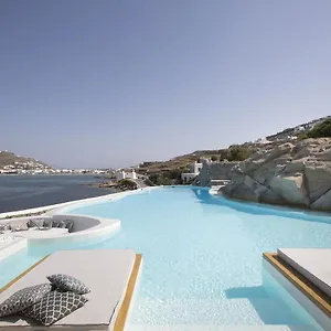 מלון Dreambox Mykonos, אורנוס
