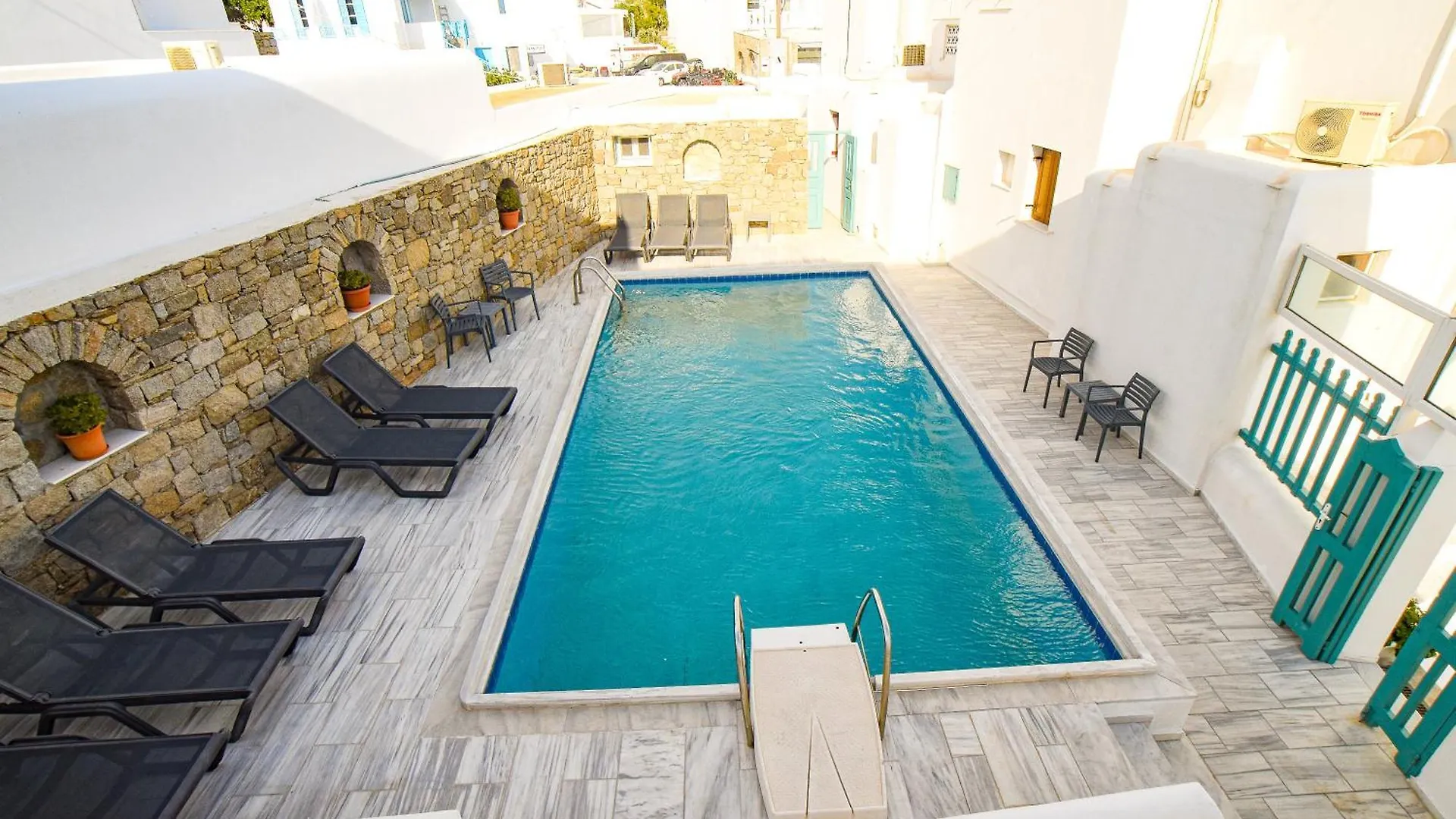 Celeste Apartments 奥诺斯