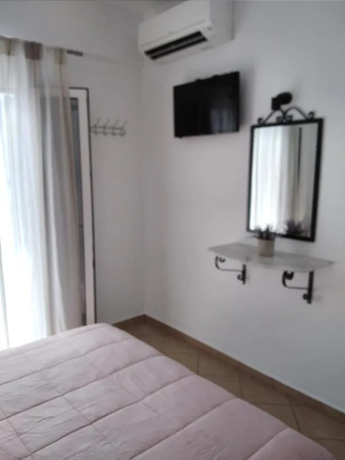 Celeste Apartments Ορνός Ελλάδα