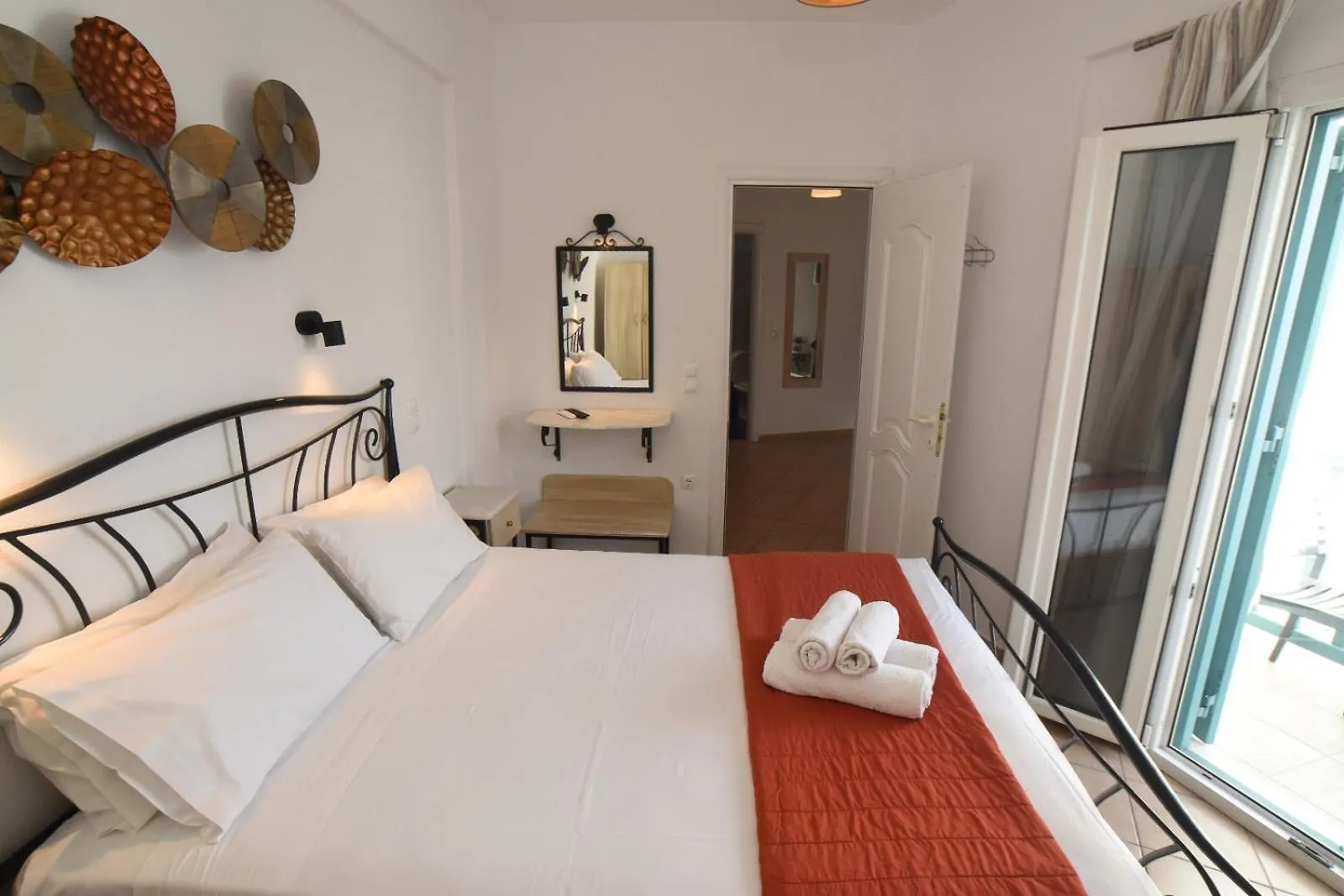 Celeste Apartments Ορνός Ελλάδα