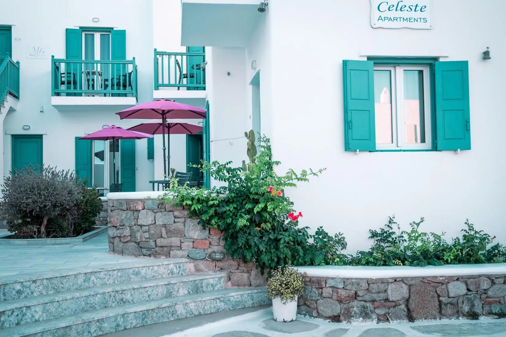 Celeste Apartments Ορνός